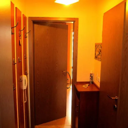Cozy Studio In Central Part Of * Warna