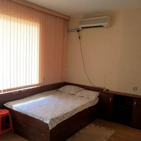 Cozy Studio In Central Part Of Apartment