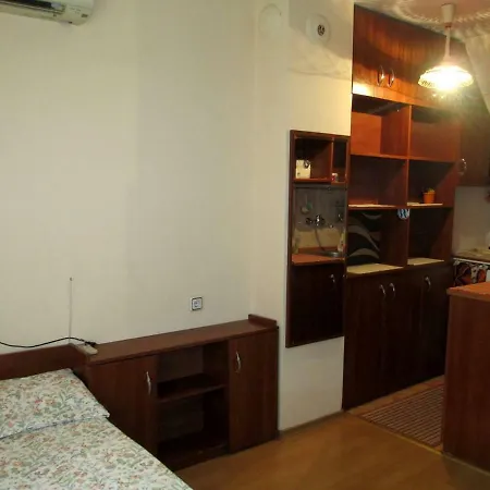 Cozy Studio In Central Part Of Apartment