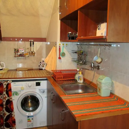 Cozy Studio In Central Part Of Apartment *